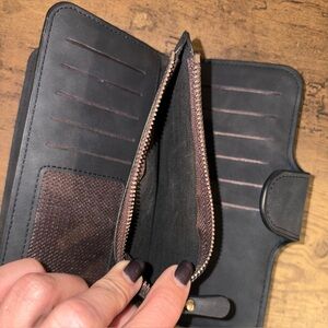 Woman’s Black Leather Long Wallet